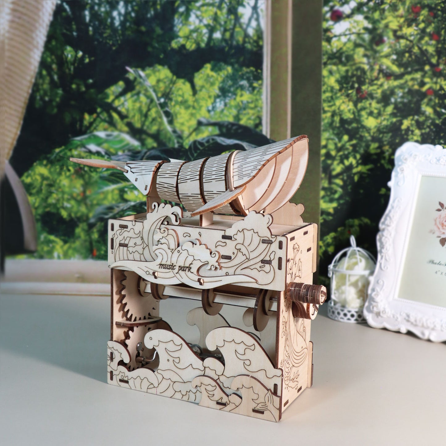 3d wooden puzzle Hand Whale music box Play Handmade Assembly Model kit Holidays birthdays Christmas gifts